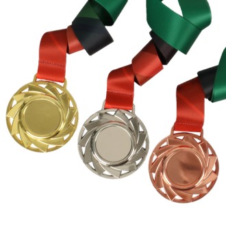 ĳ���� �޴� 8cm